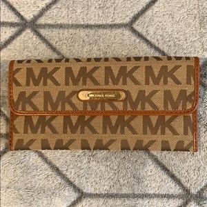 michael kors wallet